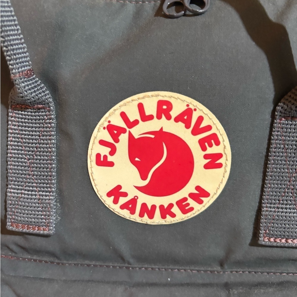 Kånken Gray Backpack - Picture 2 of 6